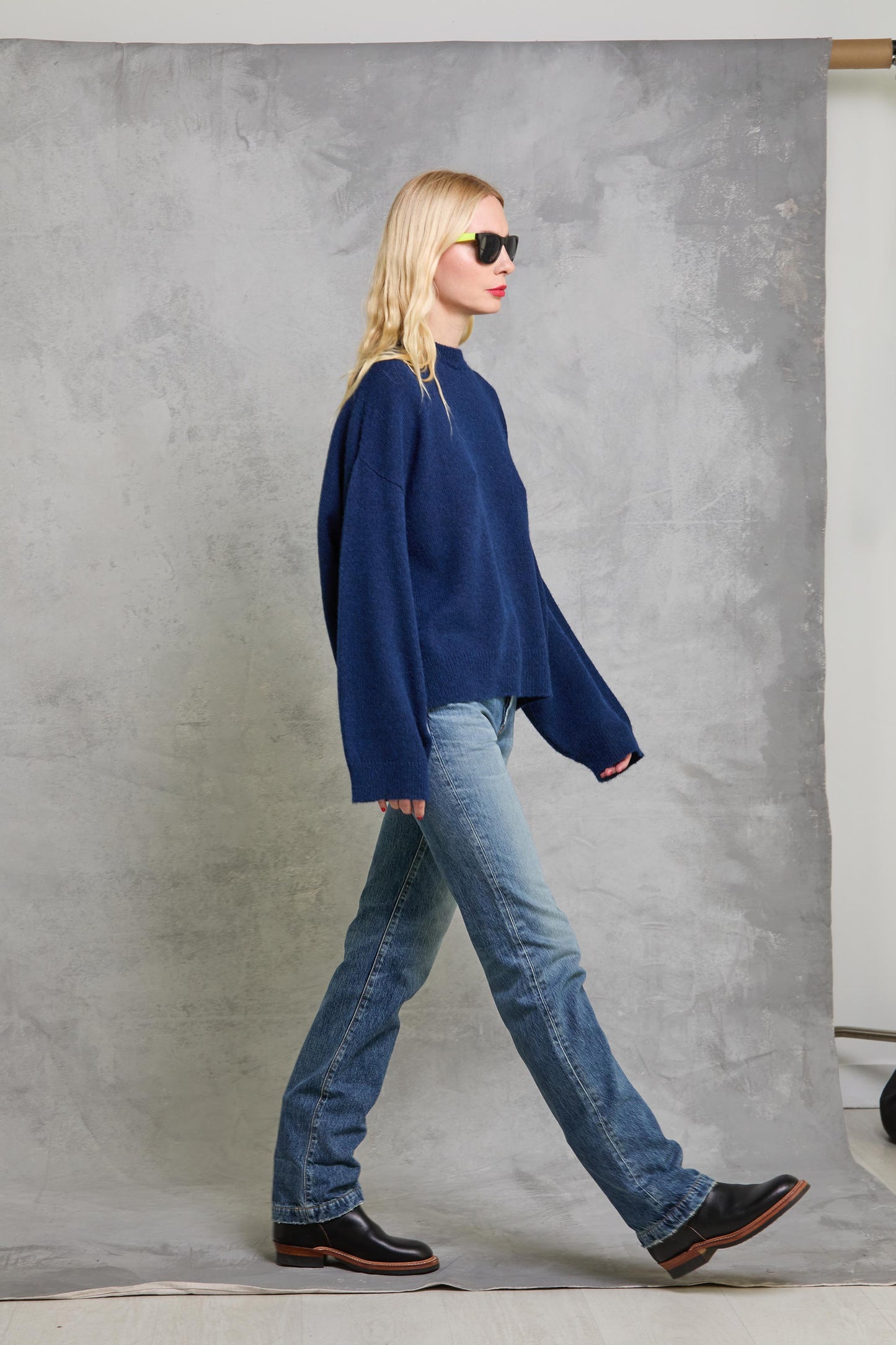 Cropped Jumper in Royal