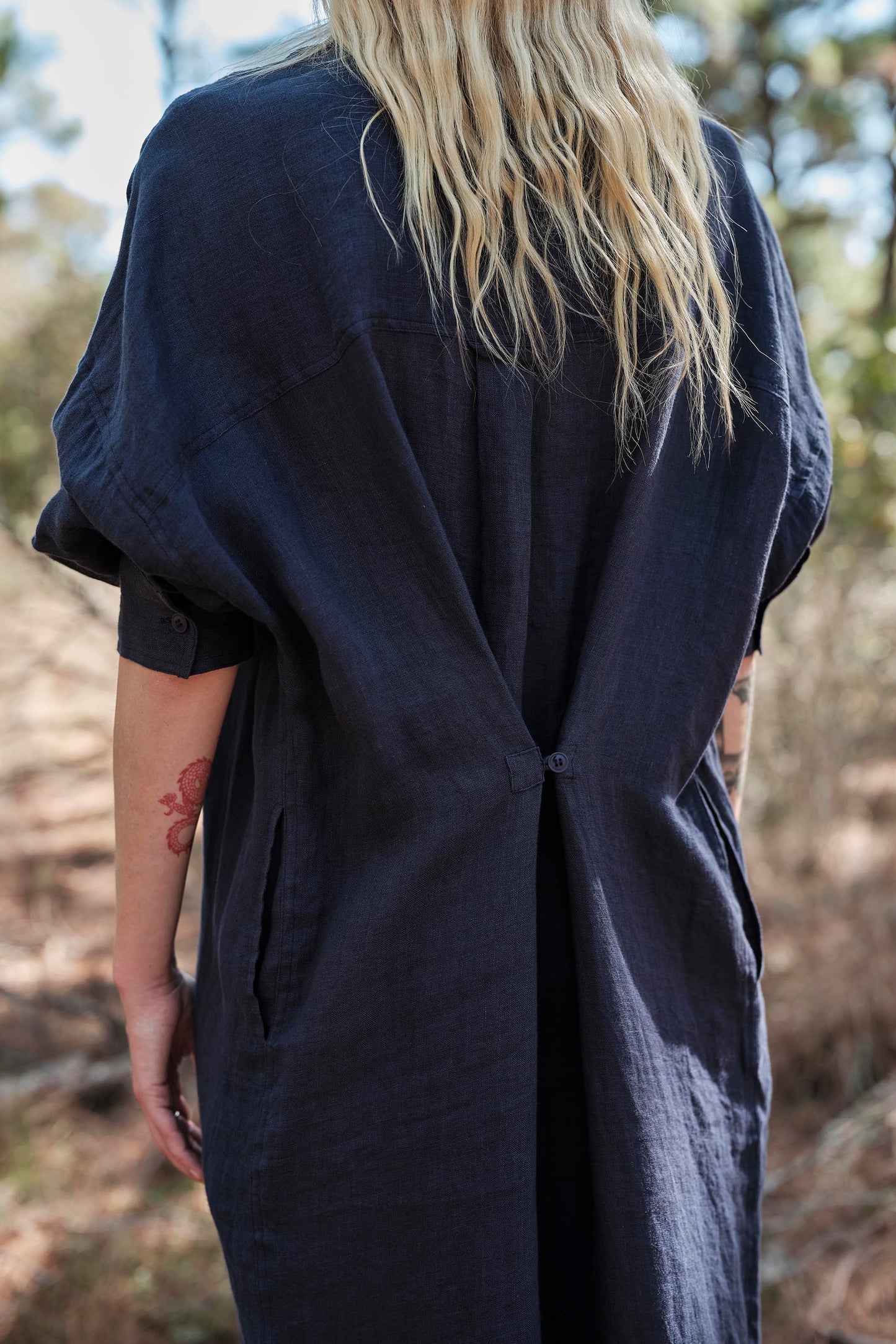 Studio Shirt Dress in Linen - Navy
