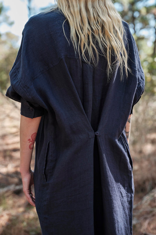Florence Shirt Dress in Linen - Navy