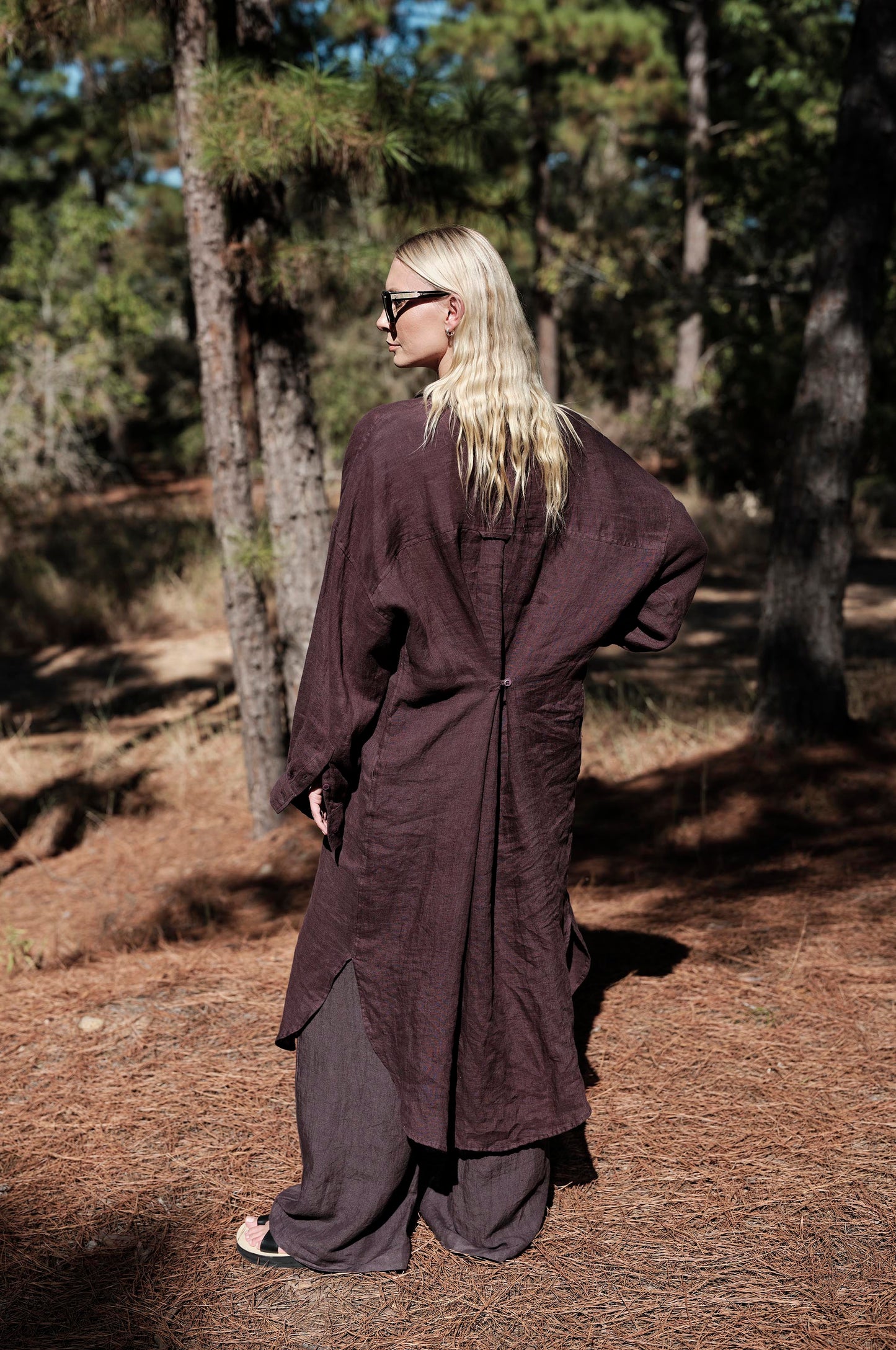 Florence Shirt Dress in Linen - Raisin