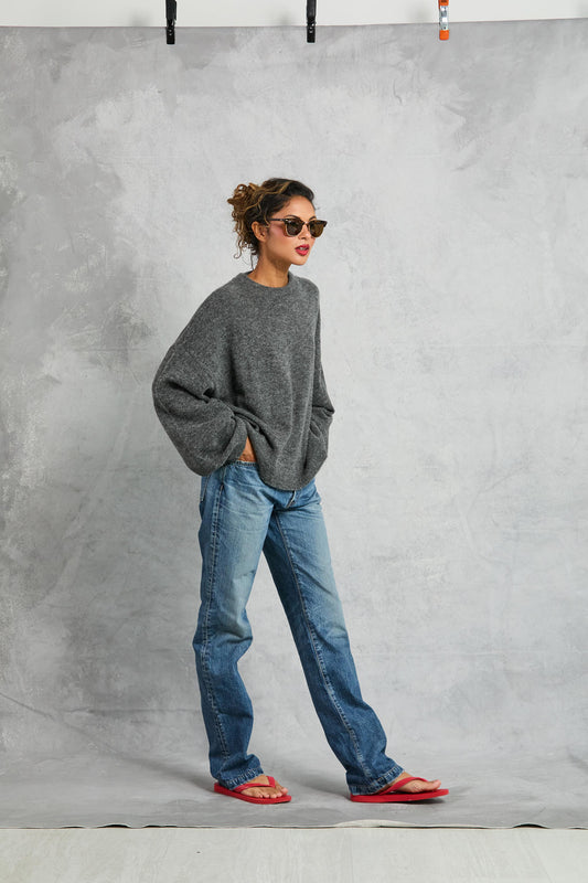 Cropped Jumper in Charcoal