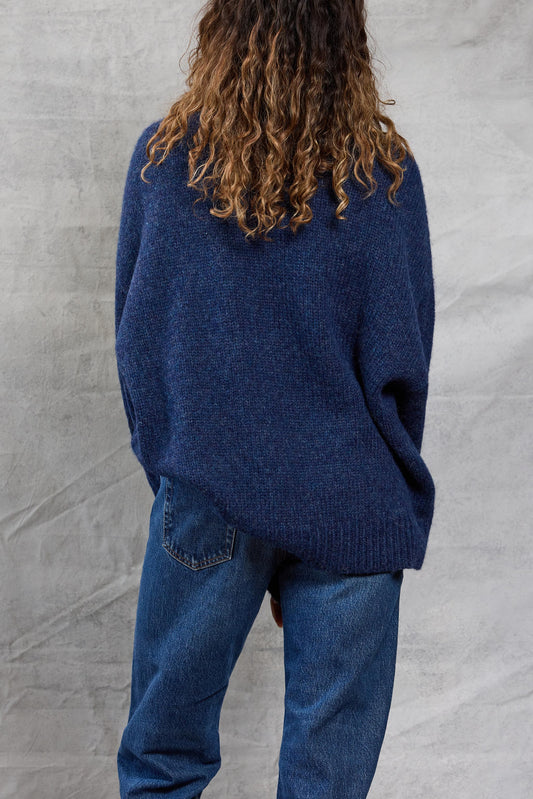 Boyfriend Sweater in Navy