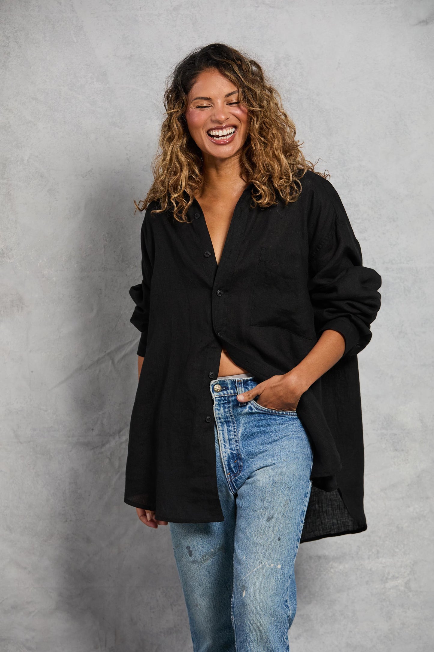 Repeat Shirt in Linen - Black