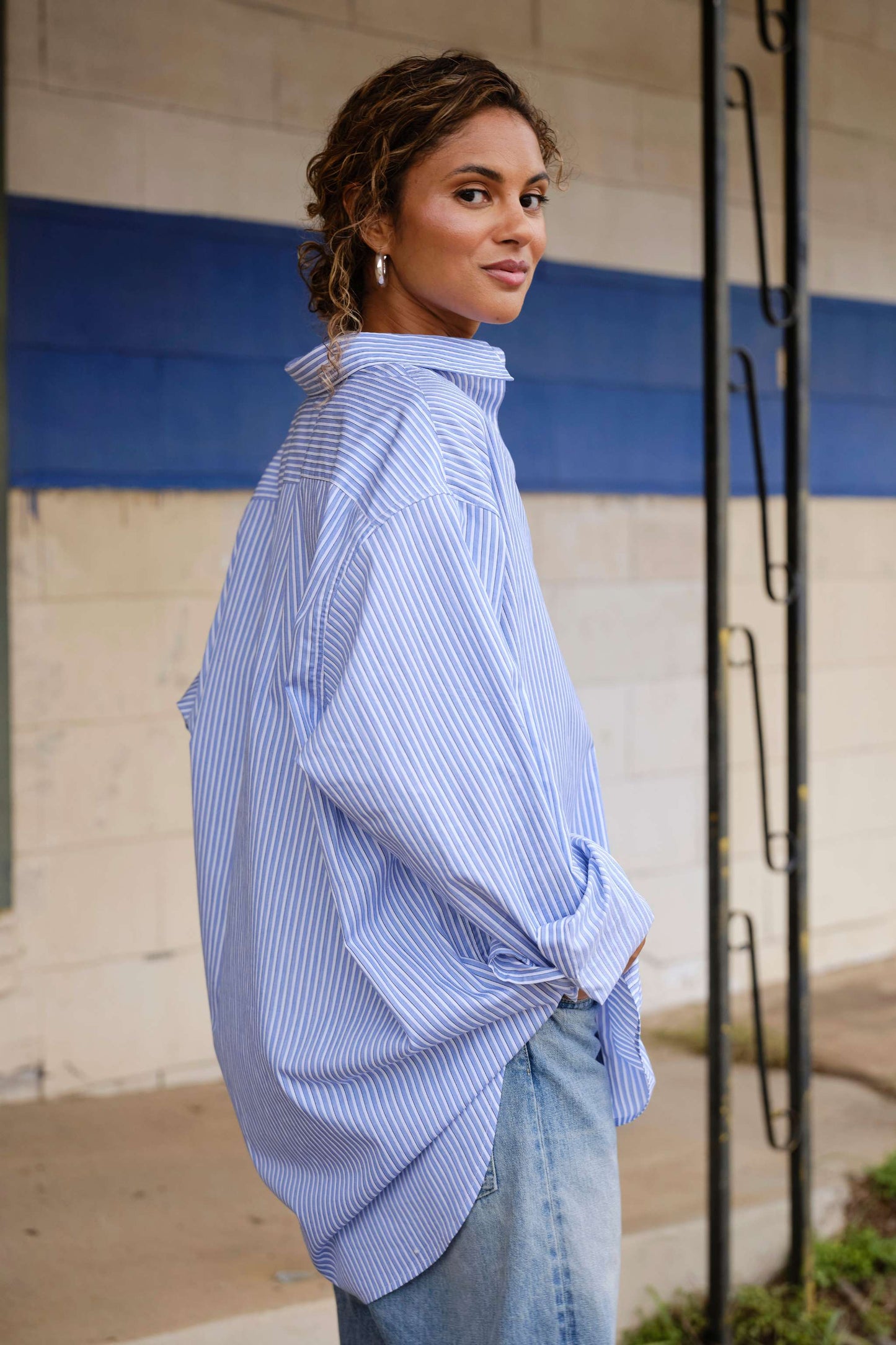 Repeat Shirt in Cotton Sky Stripe