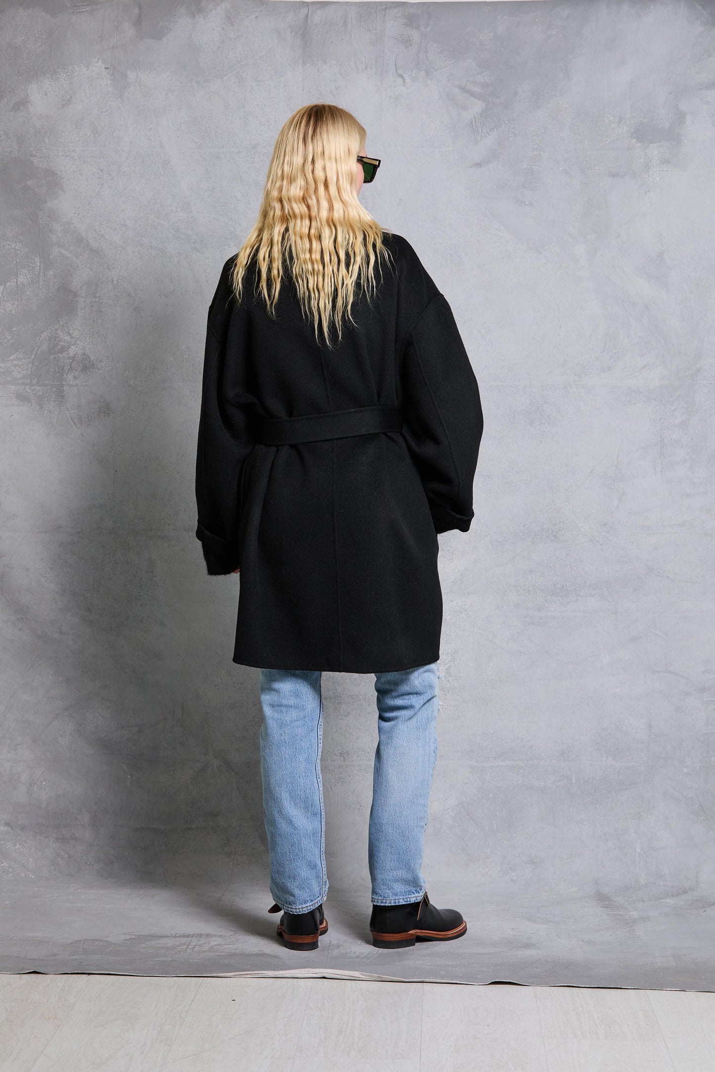 Stable Coat in Wool - Black