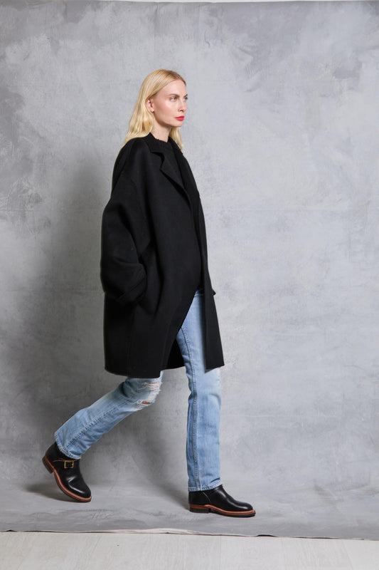 Stable Coat in Wool - Black