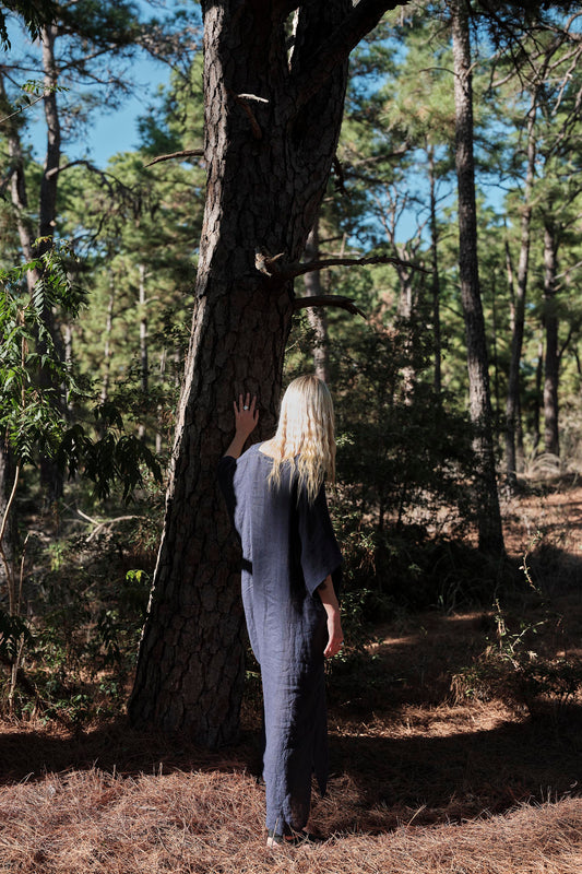 Throw on Dress in Linen - Navy