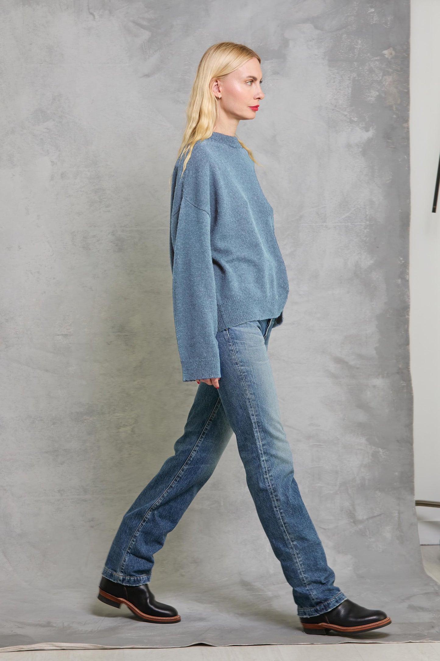 Cropped Jumper in Sky