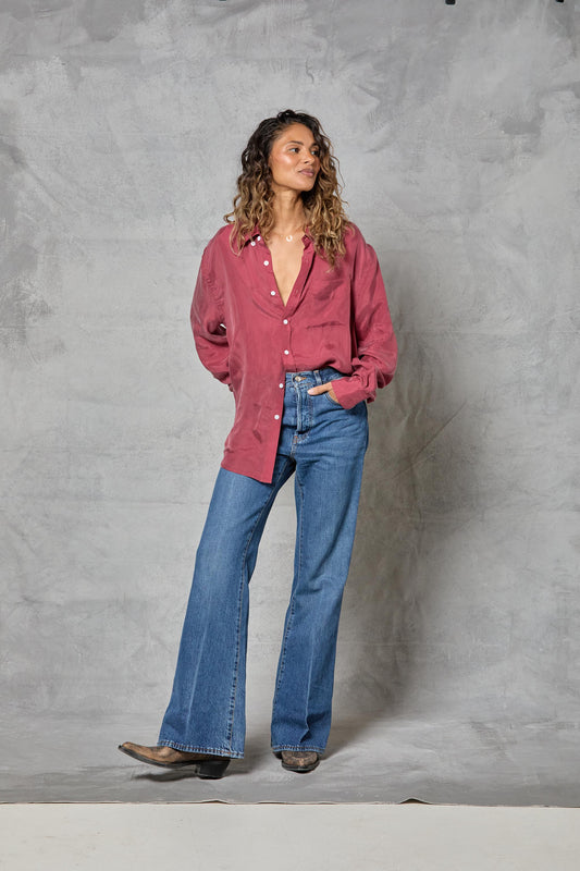 Slim Repeat Shirt in Berry