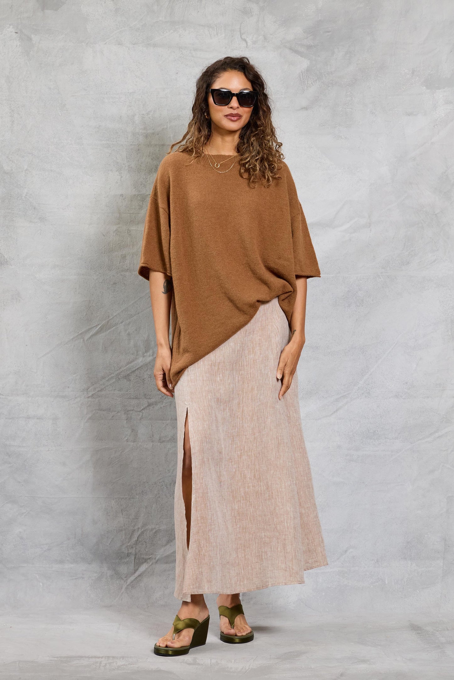 Riviera Skirt in Linen - Khaki