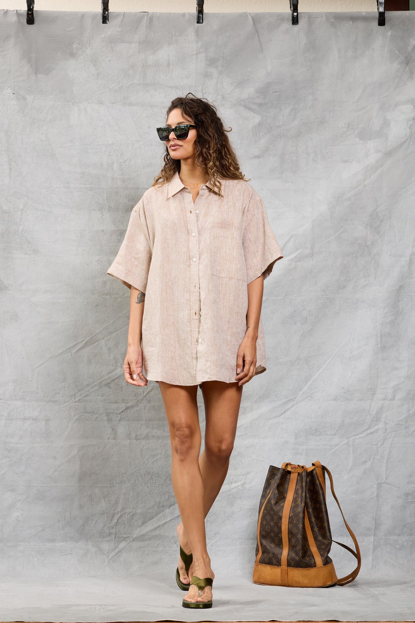 Riviera Shirt in Linen - Khaki