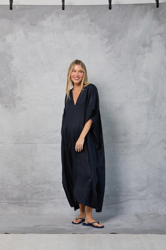 Throw on Dress in Linen - Navy