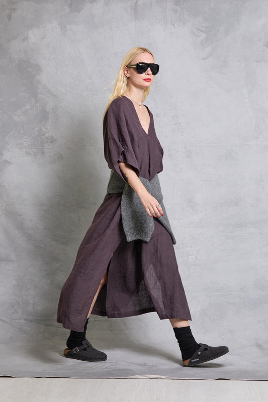 Throw on Dress in Linen - Raisin